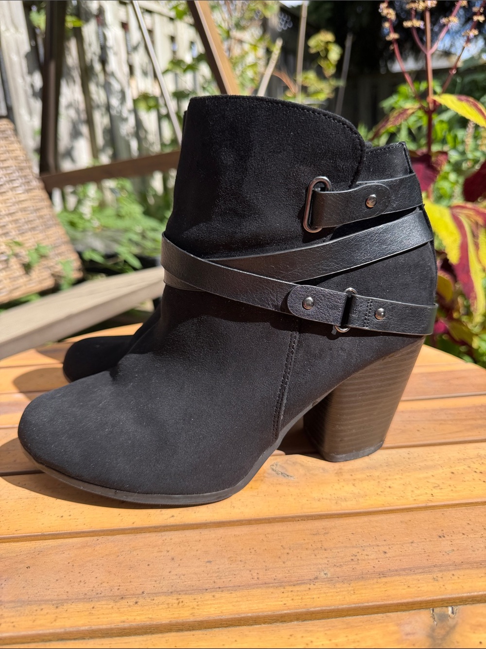 Torrid Black Suede‑Look Ankle Boots – Size 10W – Side Zip